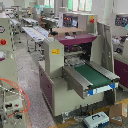 全自动N95 KN95口罩袋枕式包装机