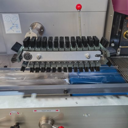 高效自动蔬菜分拣包装机用于冷冻蔬菜