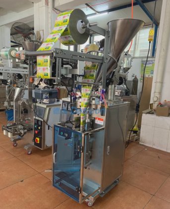 工場価格の自動小型スティックコーヒー粉末包装機