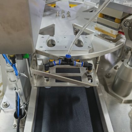 7克10克塑料蜂蜜勺，带铝箔密封，小型蜂蜜灌装封口包装机