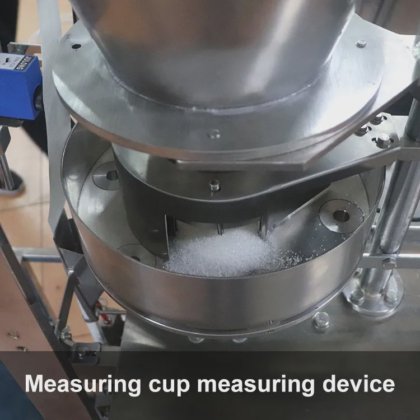 全自动小型饼干包装机，膨化食品包装机，小型企业包装机