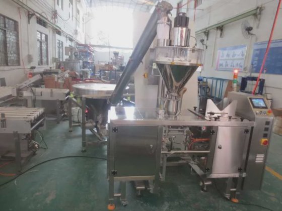 胡椒粉小袋包装机，带预制袋，适用于Doypack蛋白粉包装机