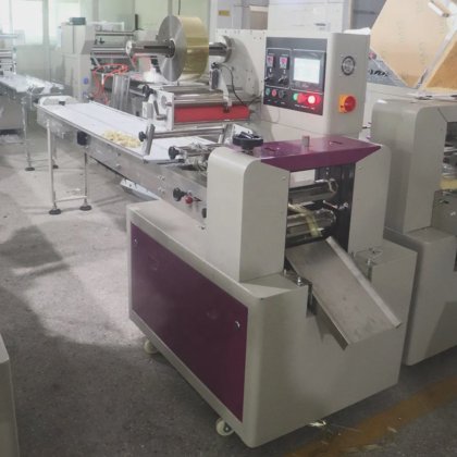 カラータッチスクリーンで簡単操作の自動石鹸パッケージング機