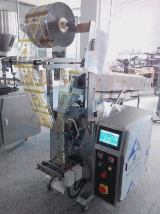 半自动香蕉脆片包装机Chinchin包装封口机