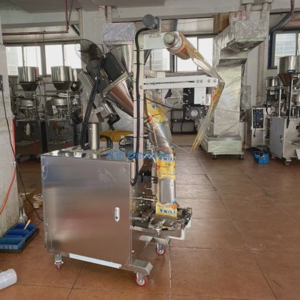 全自动玉米小麦粉包装机，带称重封口称重螺旋灌装机