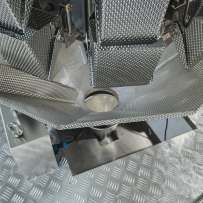 自动称重饼干、曲奇、薯片袋包装机