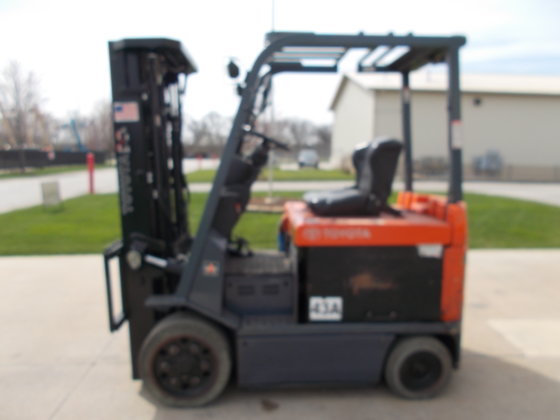 2009 TOYOTA 7FBCU30 in Rockdale,
