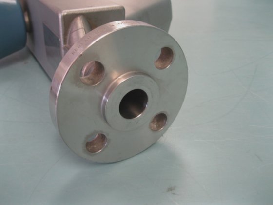 1" 600# Micro Motion R100