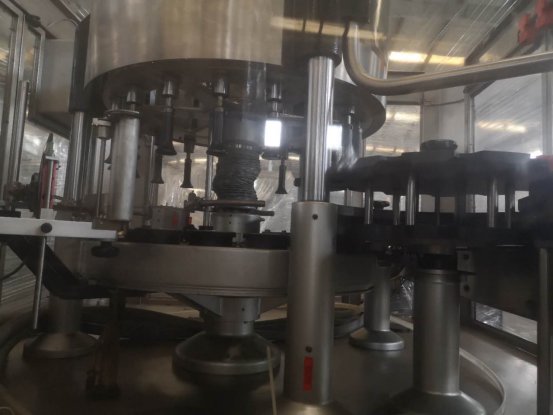 2004 科时敏不干胶贴标机