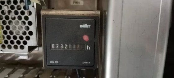 2017 利乐40贴盖机