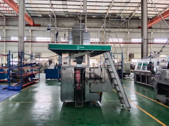 2013 Funmei ABM125-200S灌装机