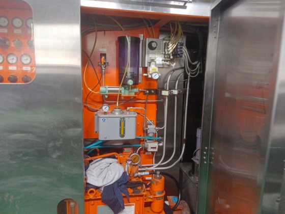 2011 四国SK-M80灌装机