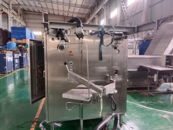 2011 四国SK-M80灌装机