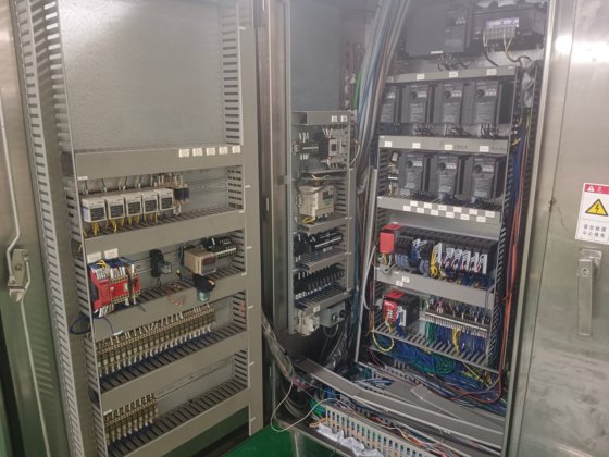 2011 四国SK-M80灌装机