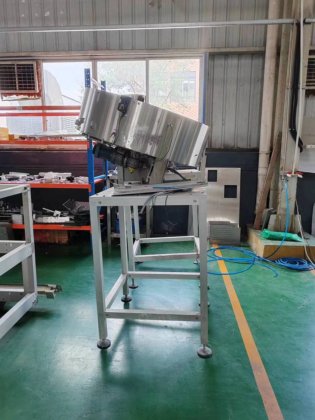 2018 利乐45理盖机