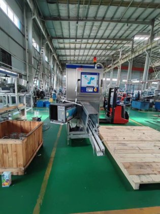 利乐TCA45贴盖机