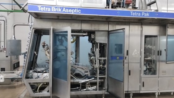 2002 利乐tba21 200slim 整线