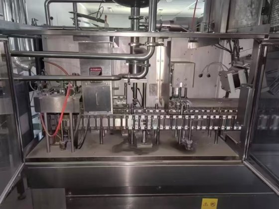 唯绿屋顶盒无菌灌装机