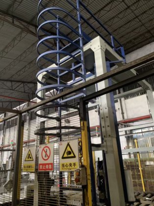 含气玻璃瓶生产线