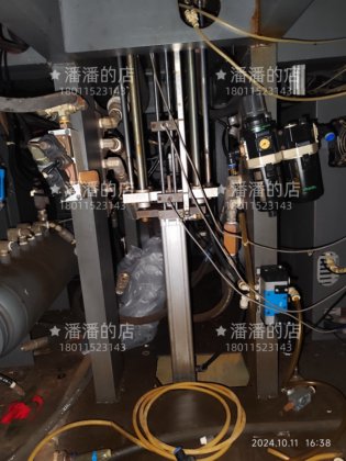 全冠全电式一出二5L吹瓶机