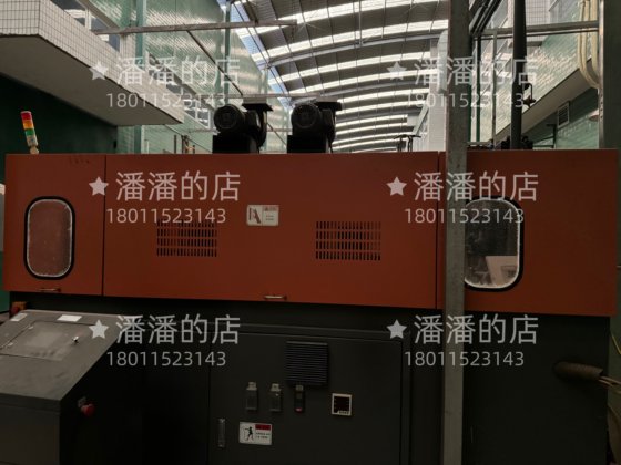 全冠全电式一出二5L吹瓶机