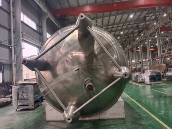 2012 APV无菌罐40吨