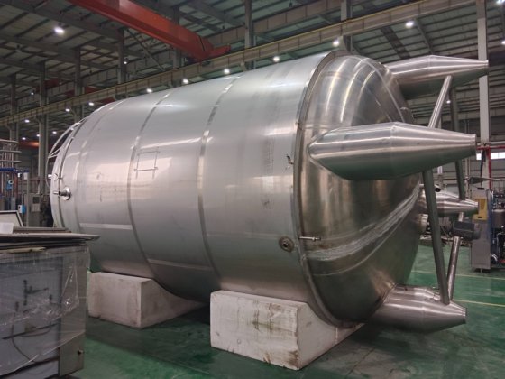 2012 APV无菌罐40吨