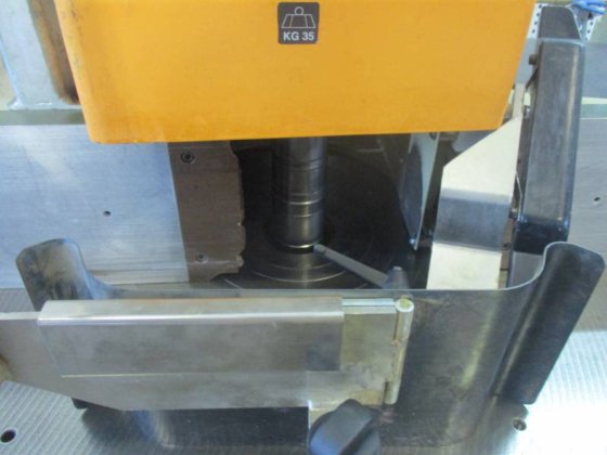 Scm T130N