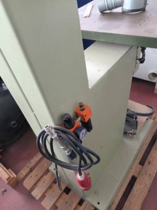 Minimax 路由器 600 K