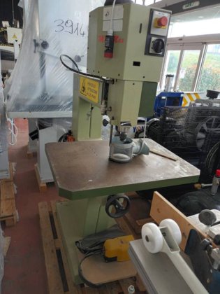 Minimax 路由器 600 K