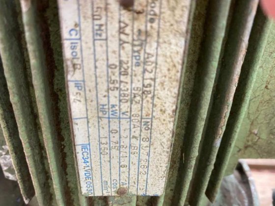 n.2 油圧式丸太旋盤