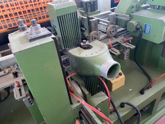 MAKOR 6軸プロファイルサンディングマシン