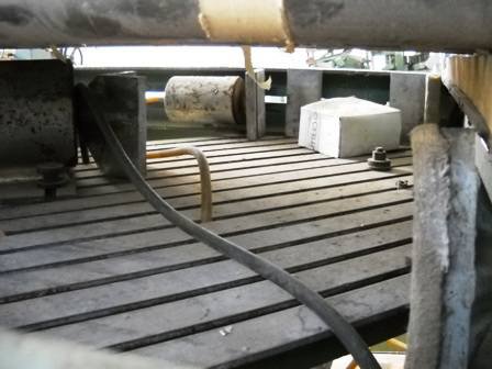 水平山羊抽屉工作台