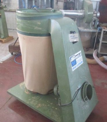 エアメタルシングルバッグ掃除機