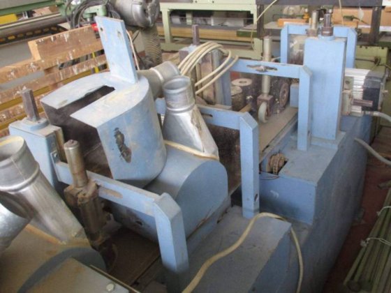 ブラッシングマシン