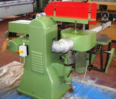 STAGNIテノーニングマシン