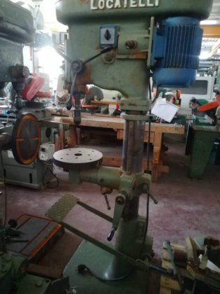 ロカテリ ピラードリル バイス付き