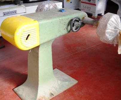 ESCOVA DE EIXO DUPLO