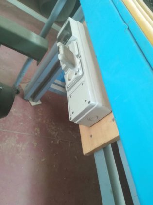 用于组装窗户和木板的组装台