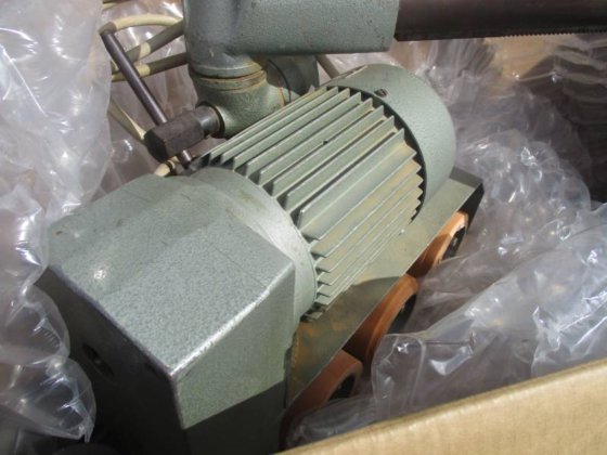 三輪ドラッグスター