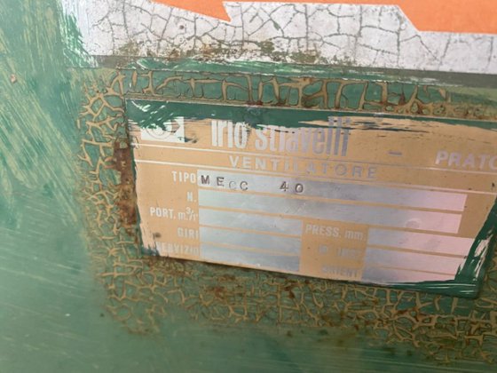 ドア用ガマルクランプ