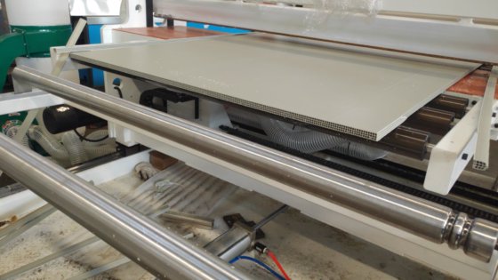 PP塑料中空建筑模板挤出生产线