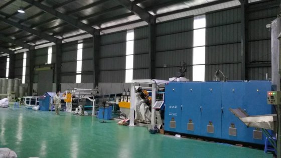 PMMA/ GPPS /PC板材挤出生产线