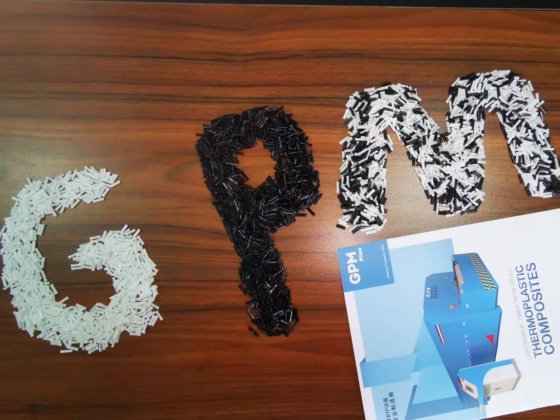 长玻璃纤维增​​强热塑性复合材料造粒机（LFRT）