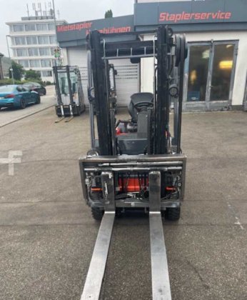 2015 BT E3E160 - 5.Ventile