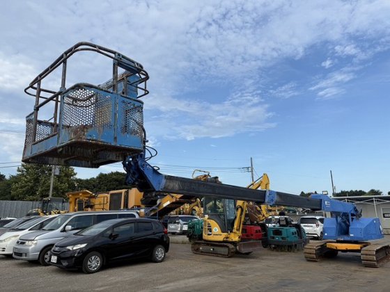 2007 アイチコーポレーション SR12B