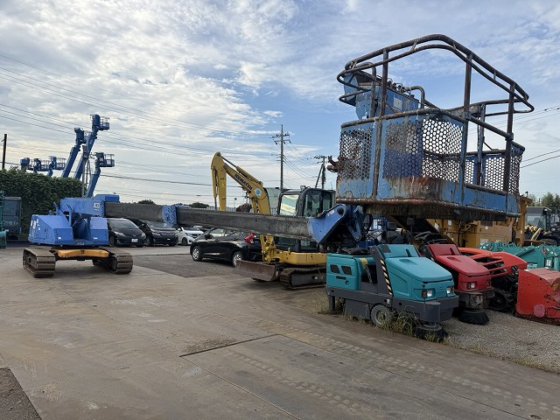 2007 アイチコーポレーション SR12B