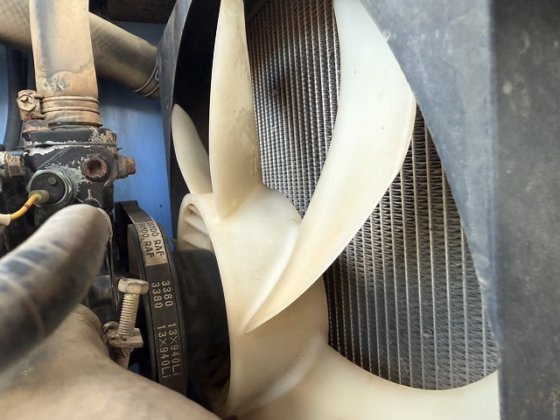 2007 アイチコーポレーション SR12B