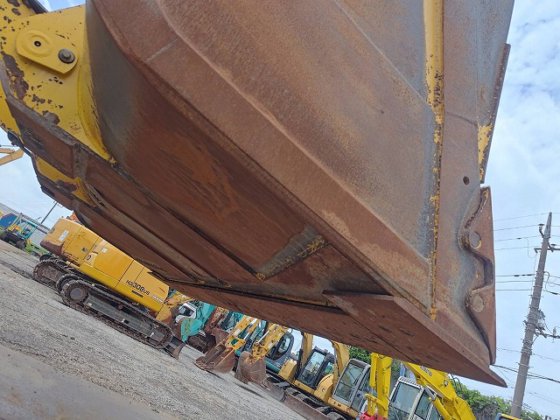 2018 コマツ WA470-8