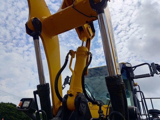 2018 コマツ WA470-8